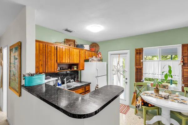 $1,350,000 | 228-230 Apache Street, Tavernier, FL 33070