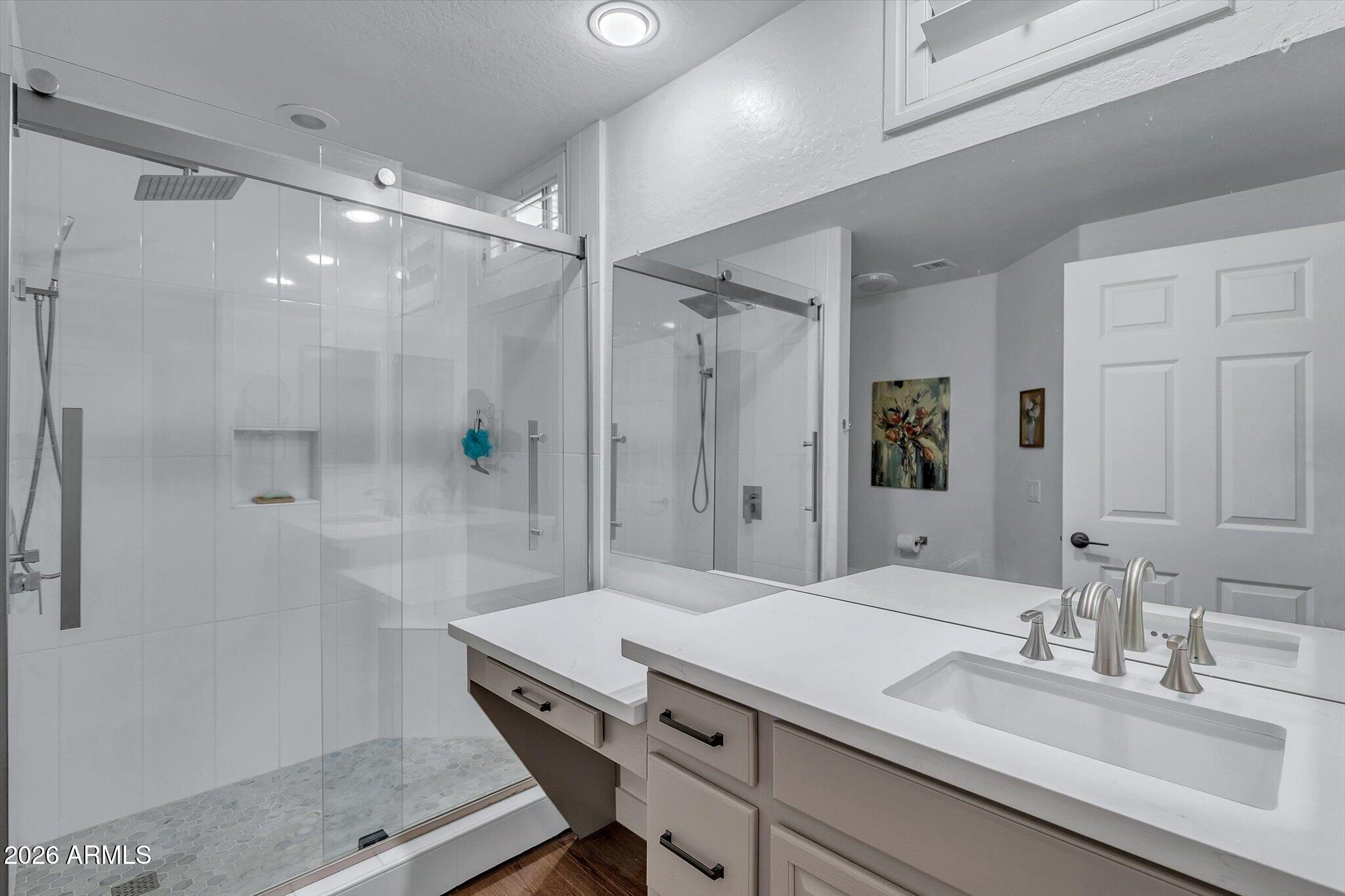 1024 East Frye Road, Unit 1005 Phoenix, AZ 85048 - Photo 17 of 28 20-1024 E Frye Rd-20