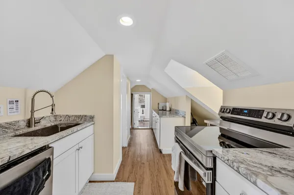 $874,900 | 138 Guider Lane, Bethlehem, NH 03574