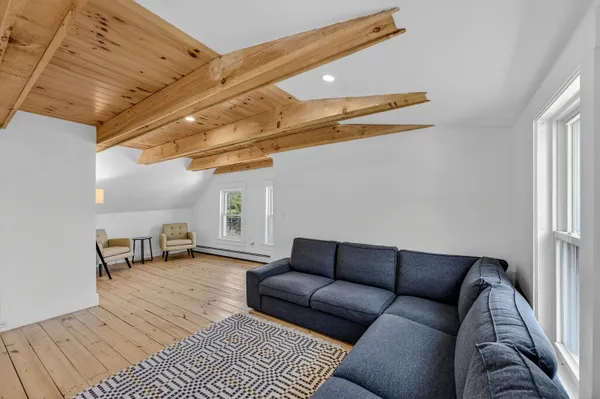 $874,900 | 138 Guider Lane, Bethlehem, NH 03574