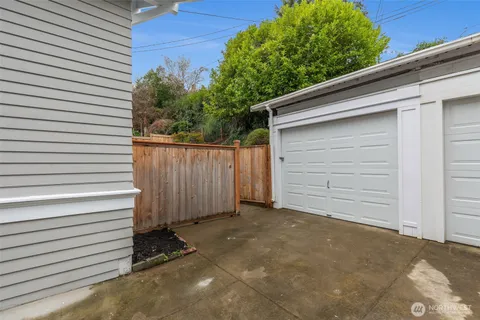 $1,395,000 | 2629 Boyer Avenue East, Seattle, WA 98102