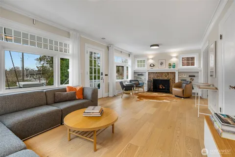 $1,395,000 | 2629 Boyer Avenue East, Seattle, WA 98102