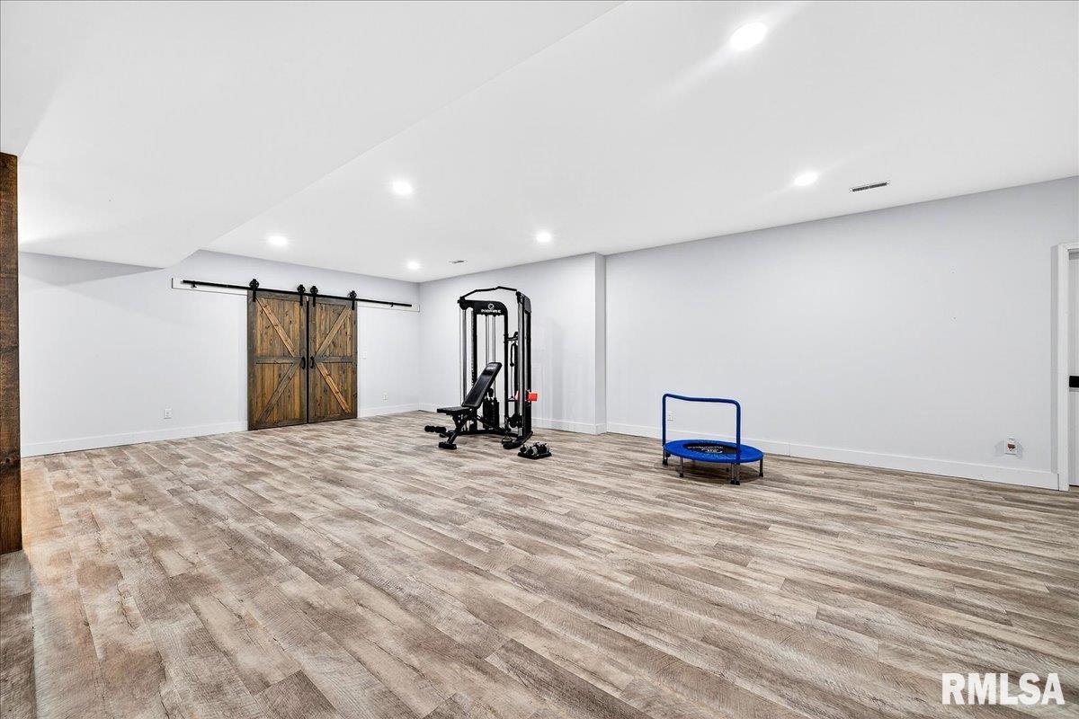 3661 Cole Hollow Road Pekin, IL 61554 - Photo 29 of 57