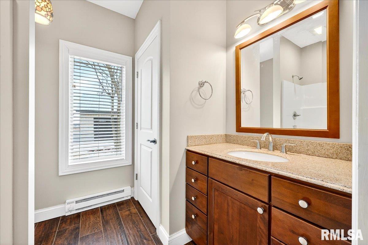 3661 Cole Hollow Road Pekin, IL 61554 - Photo 40 of 57