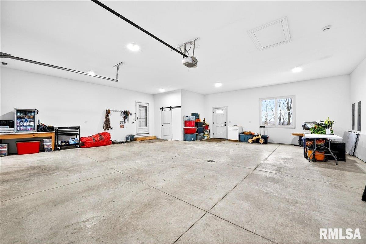 3661 Cole Hollow Road Pekin, IL 61554 - Photo 42 of 57