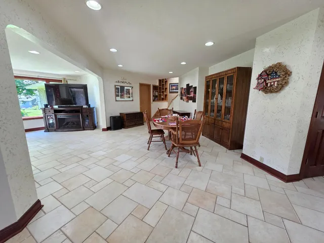 $339,900 | 240 1st Street Southwest, Elgin, MN 55932