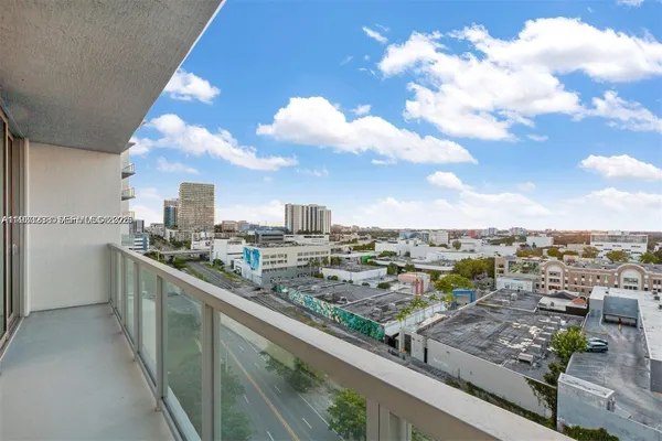 $490,000 | 3900 Biscayne Boulevard, Unit N905, Miami, FL 33137