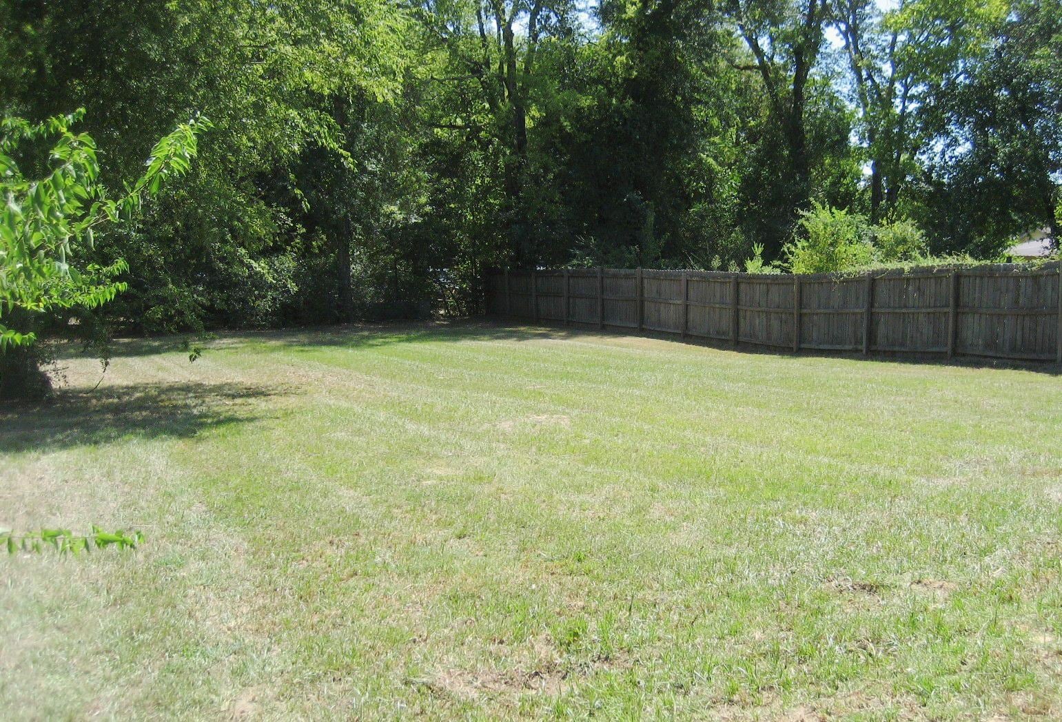 1210 Ridgelea Avenue Longview, TX 75602 - Photo 1 of 15 Gallery Image 1