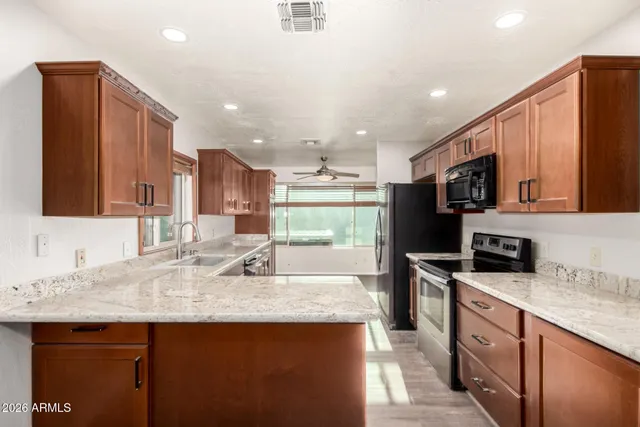 $2,729 | 16638 North 46th Lane, Glendale, AZ 85306