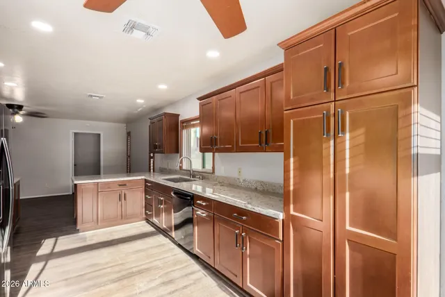 $2,729 | 16638 North 46th Lane, Glendale, AZ 85306