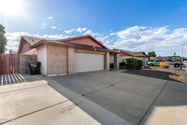 $2,729 | 16638 North 46th Lane, Glendale, AZ 85306