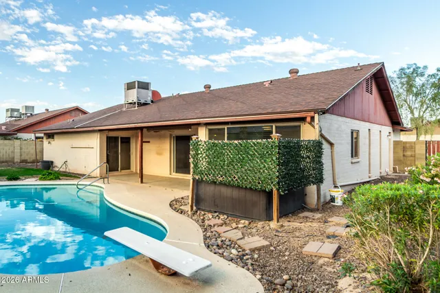 $2,729 | 16638 North 46th Lane, Glendale, AZ 85306