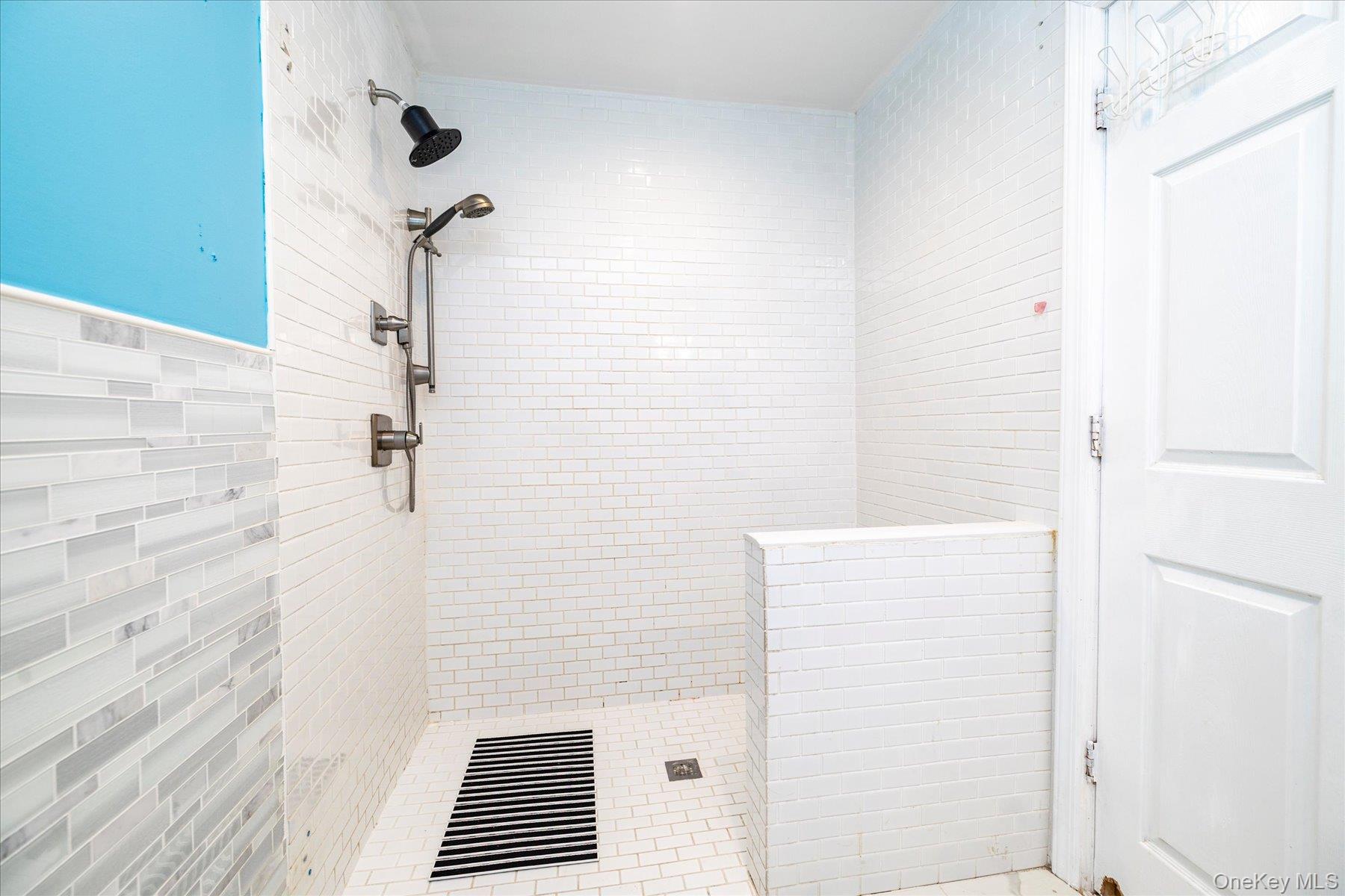 67 Radcliffe Road Island Park, NY 11558 - Photo 19 of 22 Gallery Image 19
