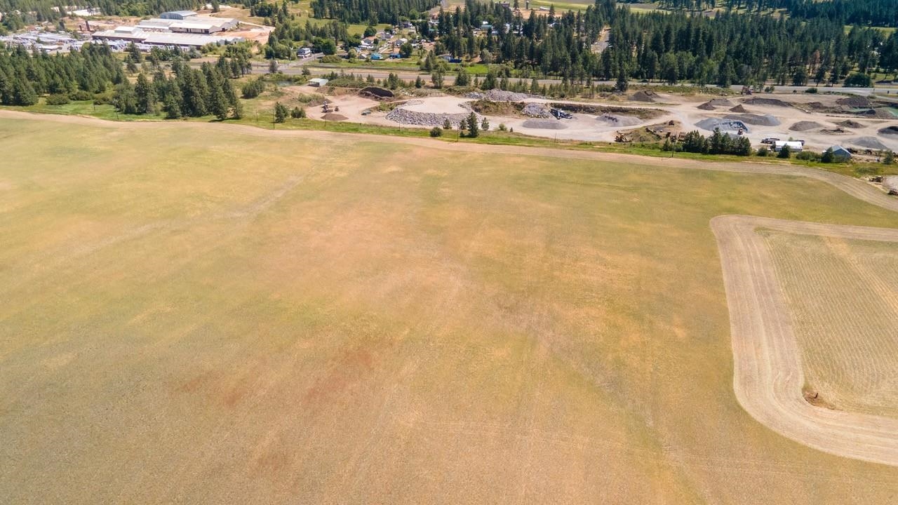 13505 East Gibbs Road Mica, WA 99023 - Photo 2 of 10