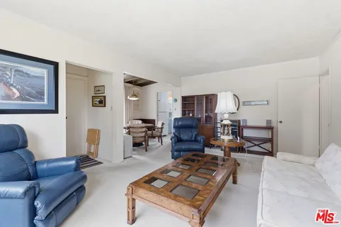 $1,695,000 | 3335 Cabrillo Boulevard, Los Angeles, CA 90066