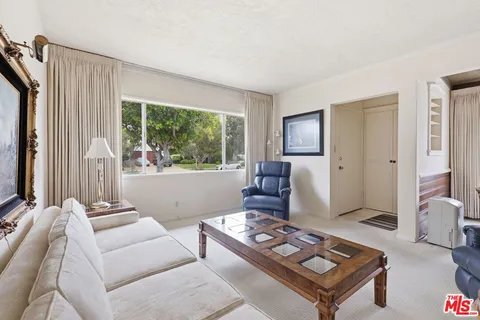 $1,695,000 | 3335 Cabrillo Boulevard, Los Angeles, CA 90066