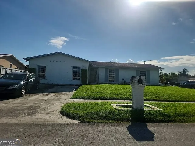 $160,000 | 17043 Southwest 107th Place, Miami, FL 33157