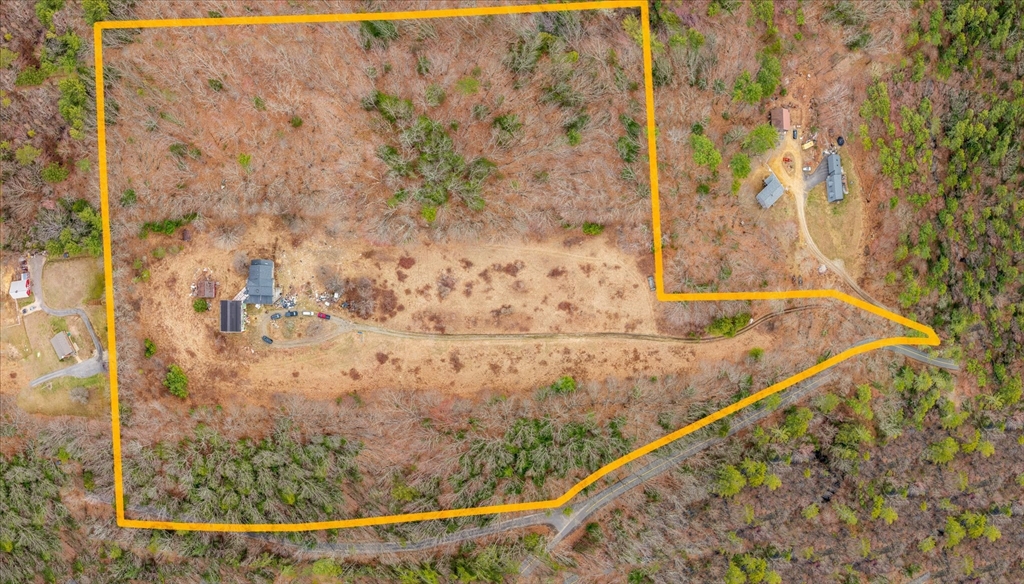 40 Brooks Pond Road North Brookfield, MA 01535 - Photo 1 of 9 Gallery Image 1
