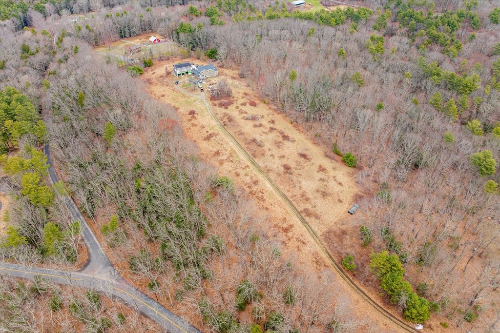 40 Brooks Pond Road North Brookfield, MA 01535 - Photo 6 of 9 Gallery Image 6