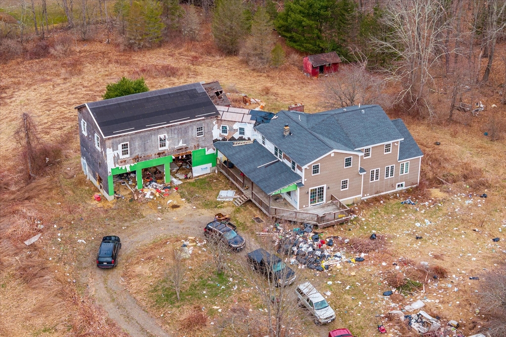 40 Brooks Pond Road North Brookfield, MA 01535 - Photo 8 of 9 Gallery Image 8