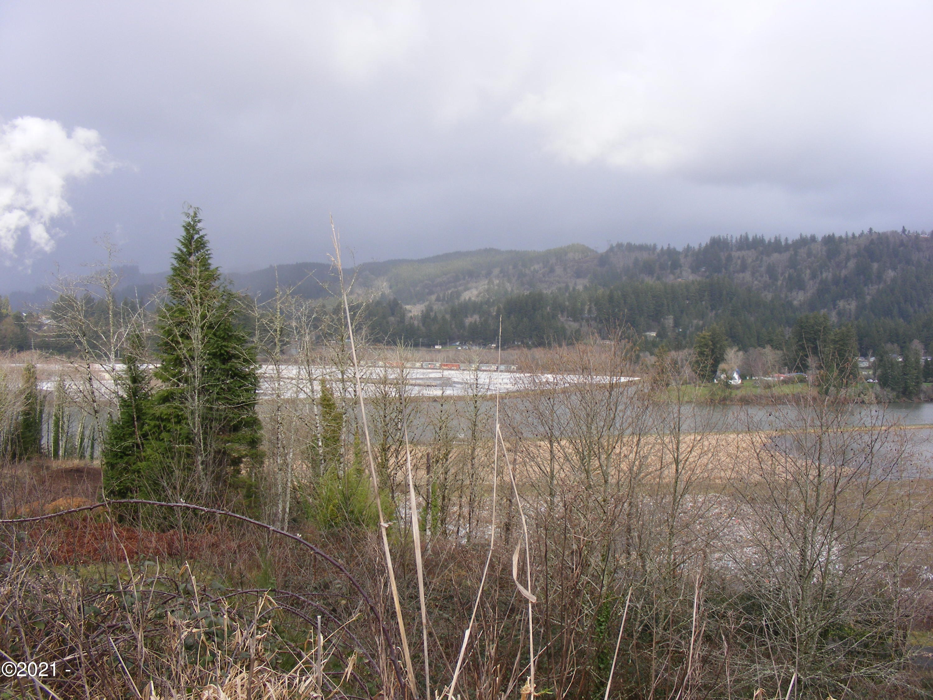 1800 Elk City Road Toledo, OR 97391 - Photo 4 of 4 View