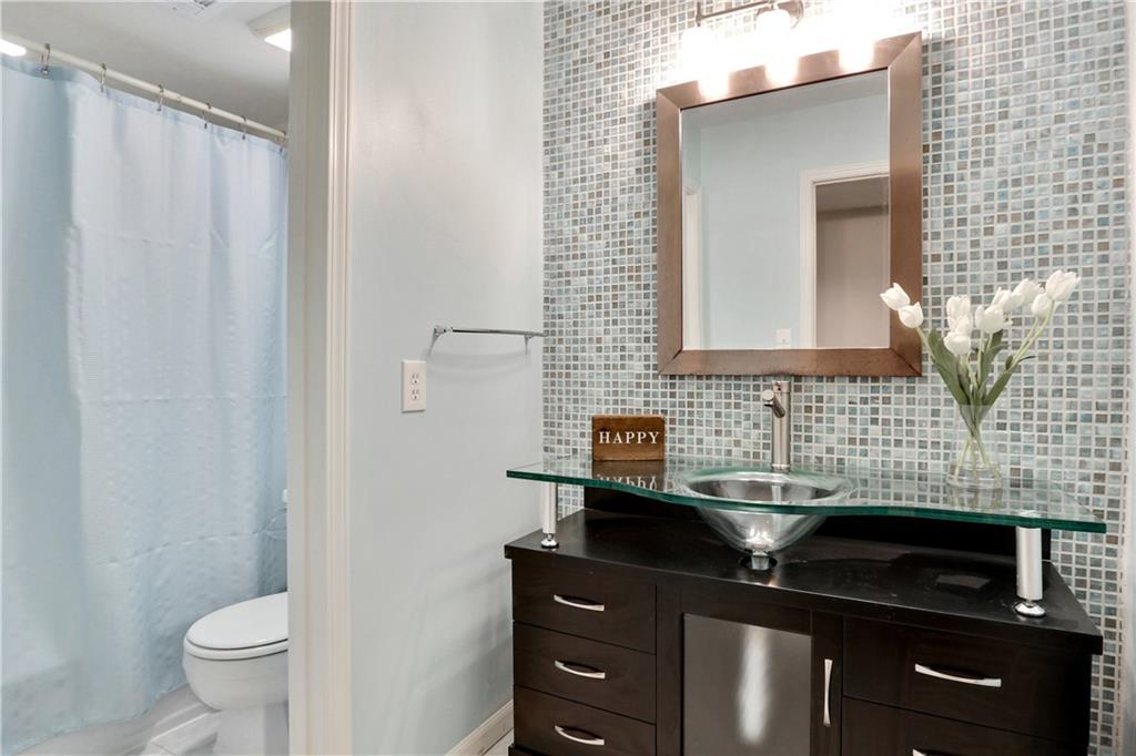 60 Chaumont Square Northwest Atlanta, GA 30327 - Photo 15 of 25