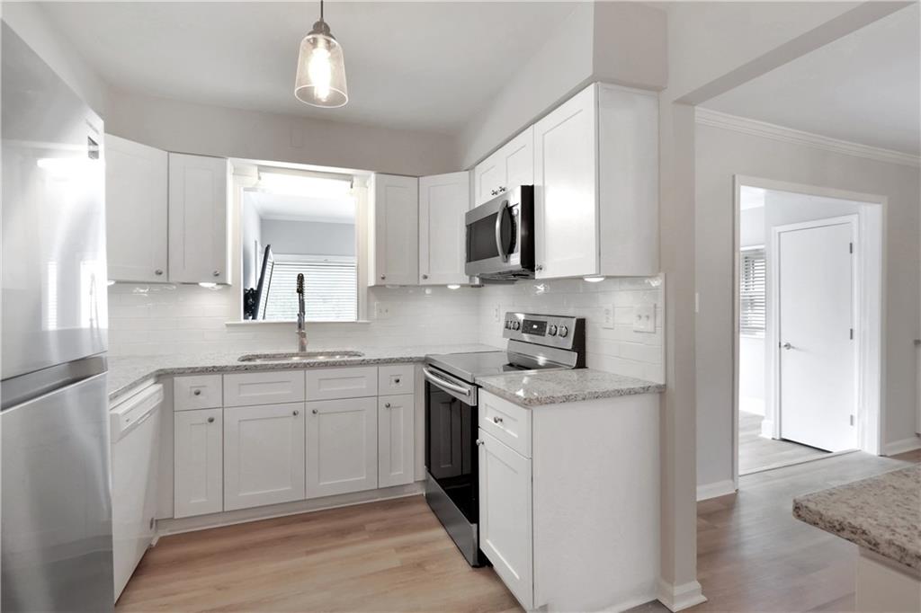 60 Chaumont Square Northwest Atlanta, GA 30327 - Photo 8 of 25