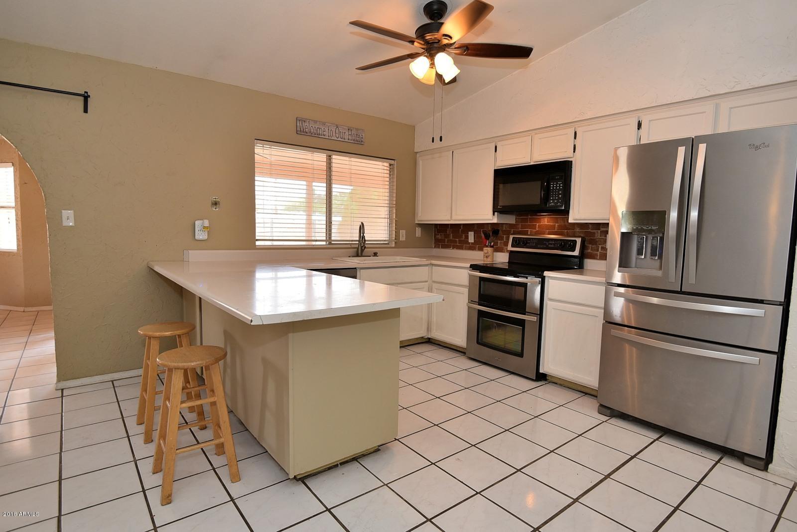 2511 South Evergreen Road Tempe, AZ 85282 - Photo 10 of 32 stainless appliances