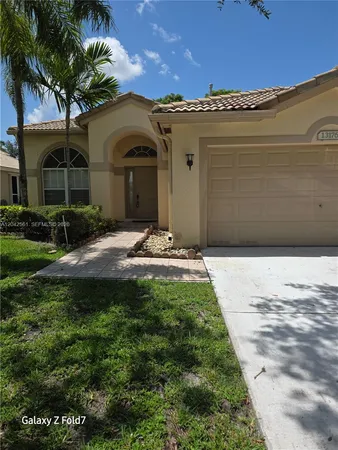 $3,850 | 13176 Northwest 18th Street, Unit 13176, Pembroke Pines, FL 33028