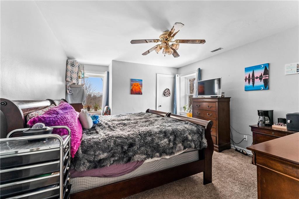 2691 Evergreen Road Pulaski, PA 16143 - Photo 20 of 25 Gallery Image 20
