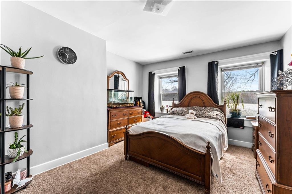 2691 Evergreen Road Pulaski, PA 16143 - Photo 21 of 25 Gallery Image 21