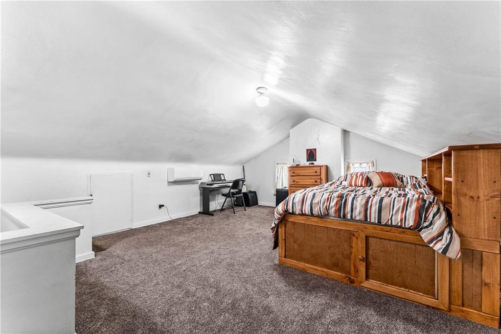 2691 Evergreen Road Pulaski, PA 16143 - Photo 23 of 25 Gallery Image 23