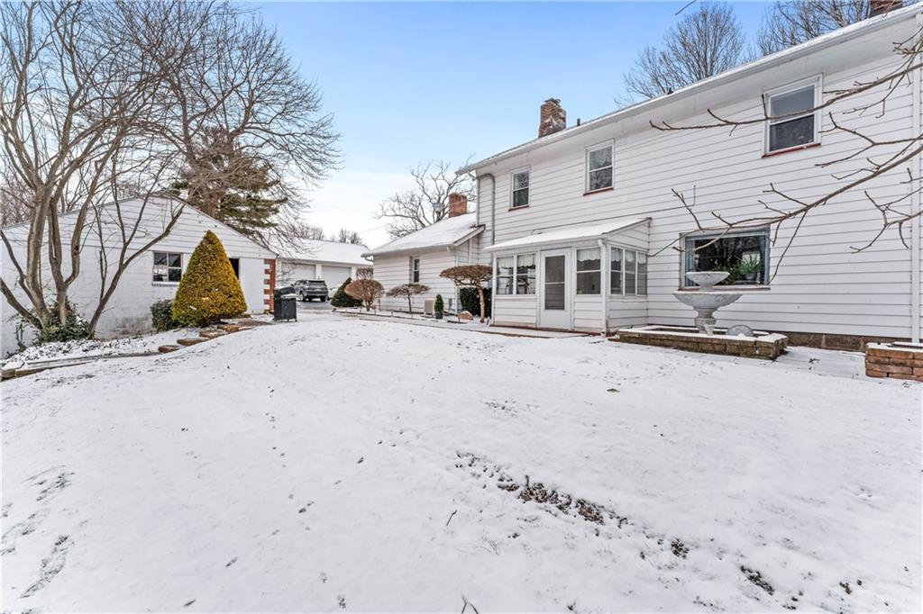 2691 Evergreen Road Pulaski, PA 16143 - Photo 4 of 25 Gallery Image 4