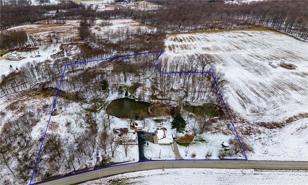 2691 Evergreen Road Pulaski, PA 16143 - Photo 7 of 25 Gallery Image 7