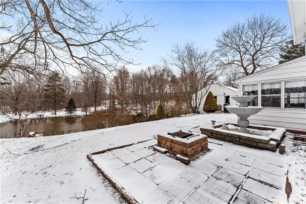 2691 Evergreen Road Pulaski, PA 16143 - Photo 9 of 25 Gallery Image 9