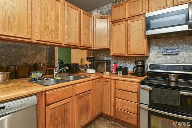 $335,000 | 9753 State Hwy CC, Niangua, MO 65713