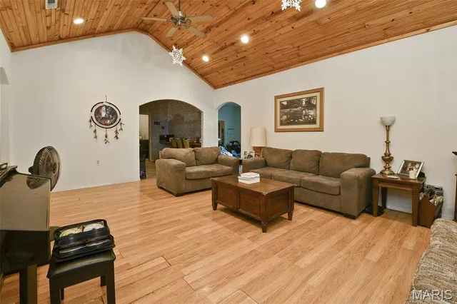 $335,000 | 9753 State Hwy CC, Niangua, MO 65713