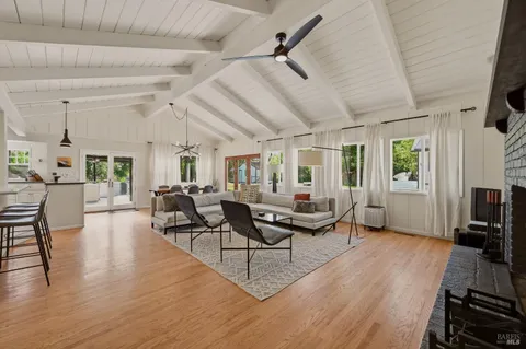$1,695,000 | 8174 Whited Road, Sebastopol, CA 95472