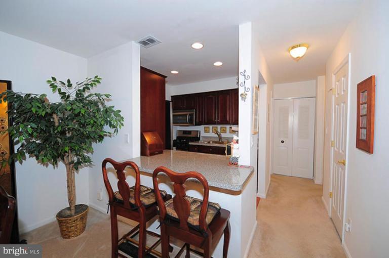 5906 Cove Landing Road, Unit 204 Burke, VA 22015 - Photo 6 of 8 Breakfast Area