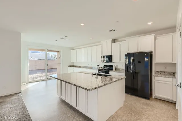 $3,225 | 1820 Pendleton Ridge Street, Henderson, NV 89002