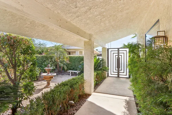 $1,199,000 | 6 Rutgers Court, Rancho Mirage, CA 92270