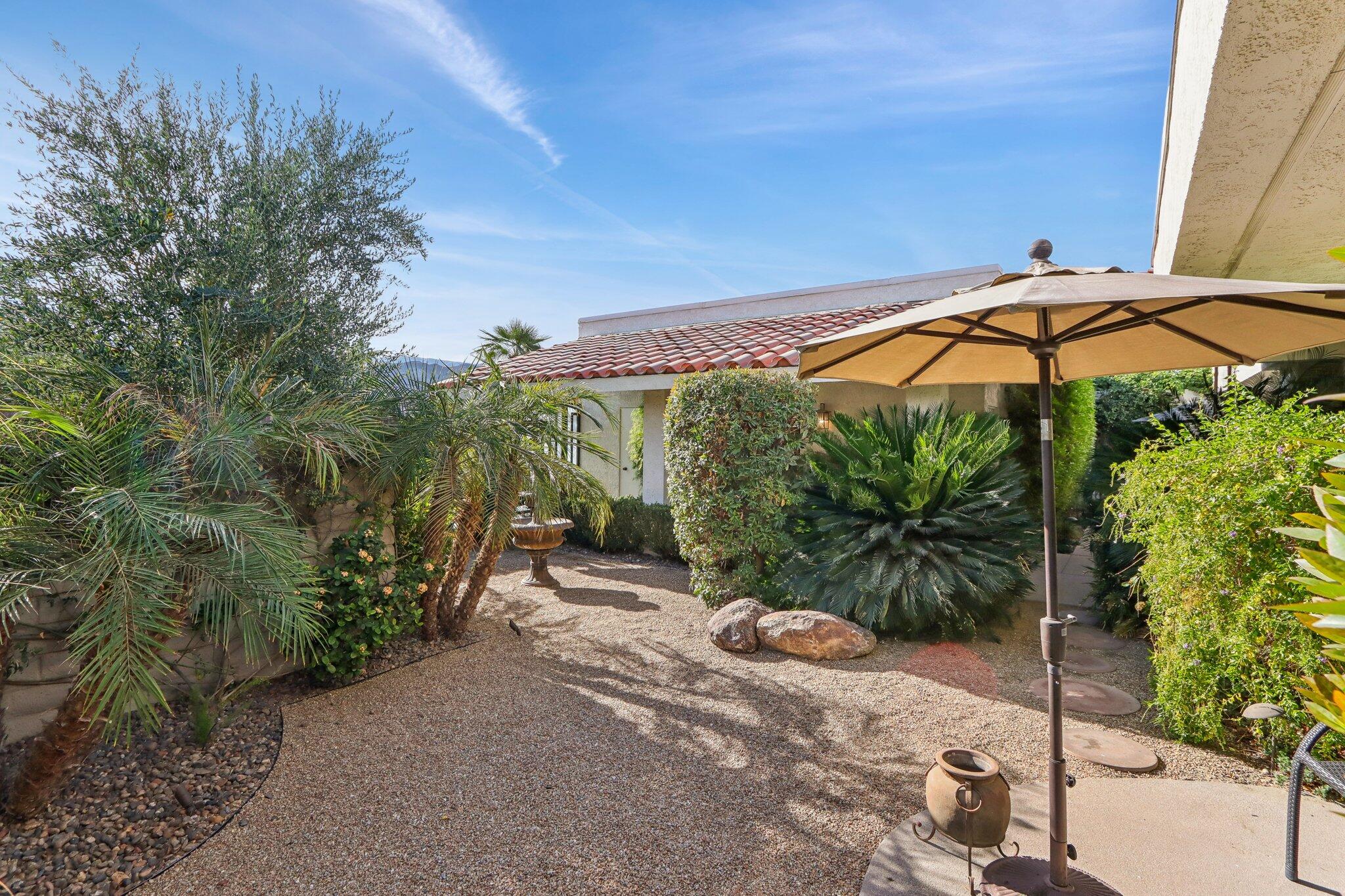 6 Rutgers Court Rancho Mirage, CA 92270 - Photo 6 of 49 42-web-or-mls-Rutgers Ct-042