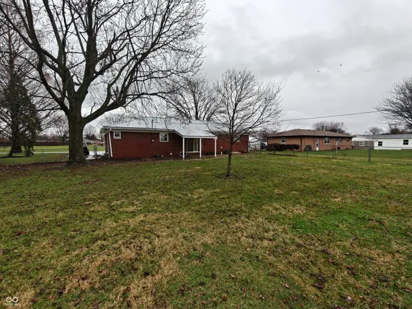 $3,900 | 2183 South Fairview Drive, Shelbyville, IN 46176