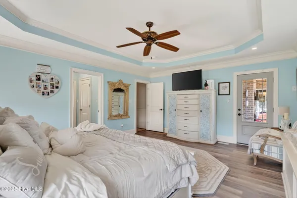 $799,900 | 296 Shoreline Drive, Princeton, NC 27569
