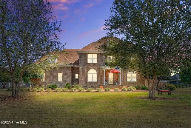 $829,900 | 296 Shoreline Drive, Princeton, NC 27569