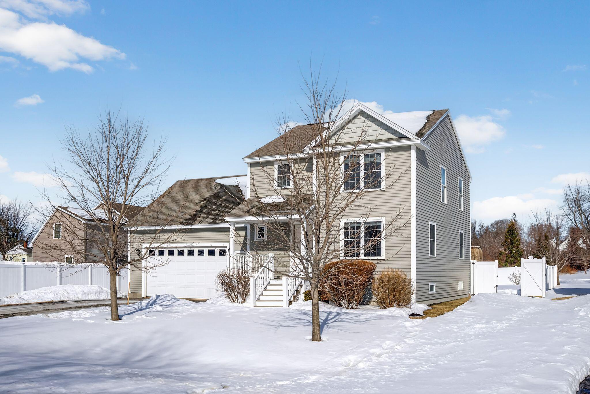 64 SE Road South Portland, ME 04106 - Photo 3 of 42 5_DSC04256