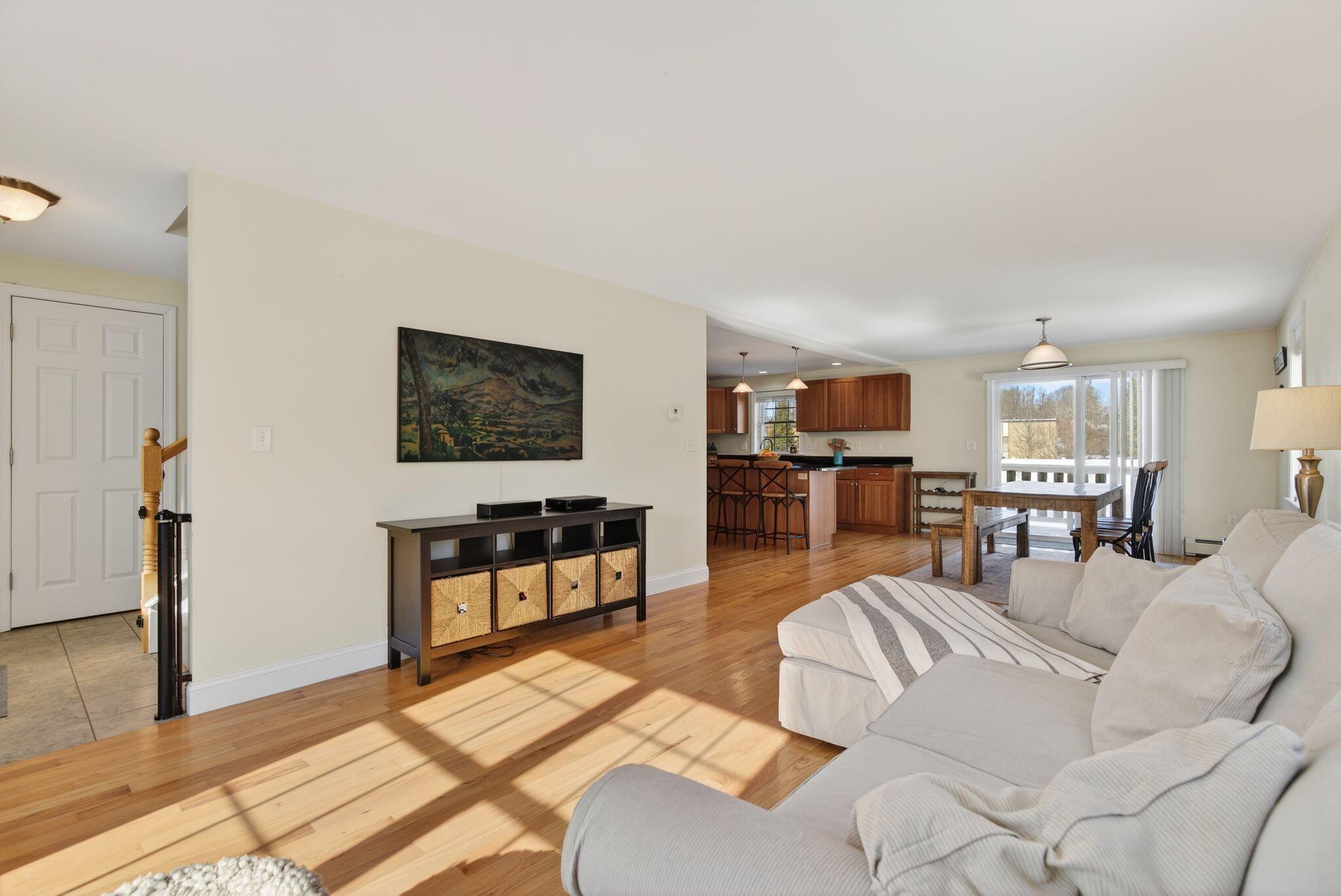 64 SE Road South Portland, ME 04106 - Photo 9 of 42 37_DSC04422