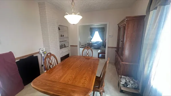 $184,900 | 421 Argonne Drive, New Kensington, PA 15068
