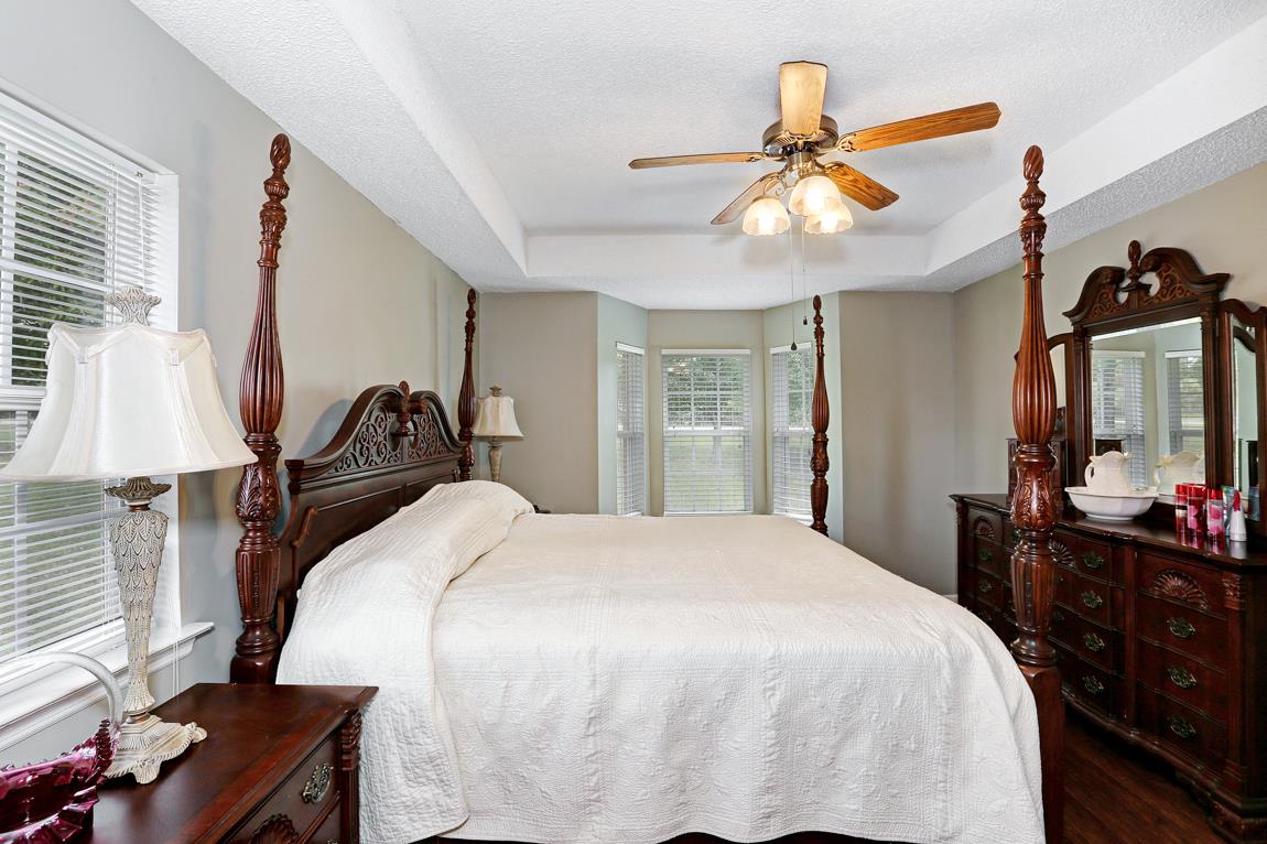 206 Macedonia Road Ardmore, AL 35739 - Photo 12 of 21 Another view of master bedroom.