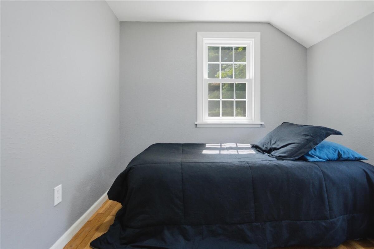 54 Nottingham Road Auburn, ME 04210 - Photo 23 of 58 37-06_Bedroom 01